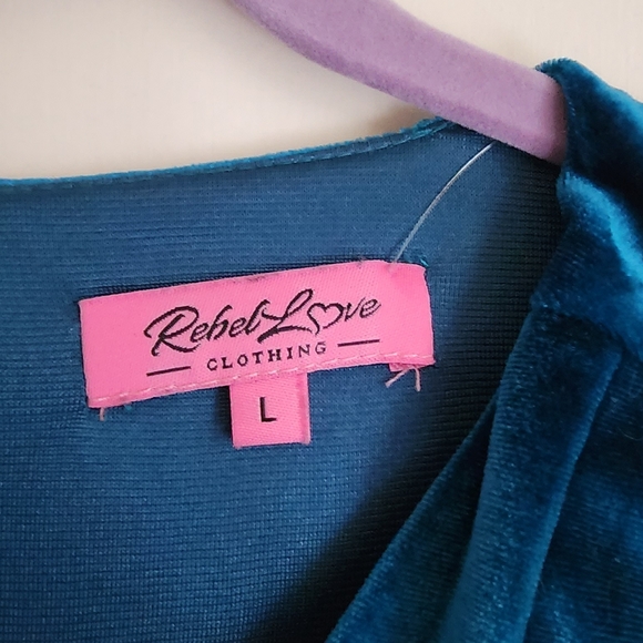 Blue velvet jumpsui - Picture 2 of 2